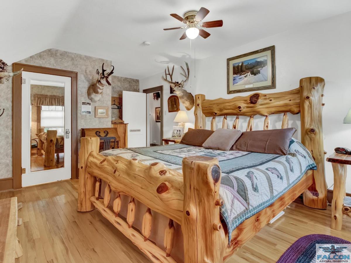קודי Robins Nest Bed & Breakfast מראה חיצוני תמונה